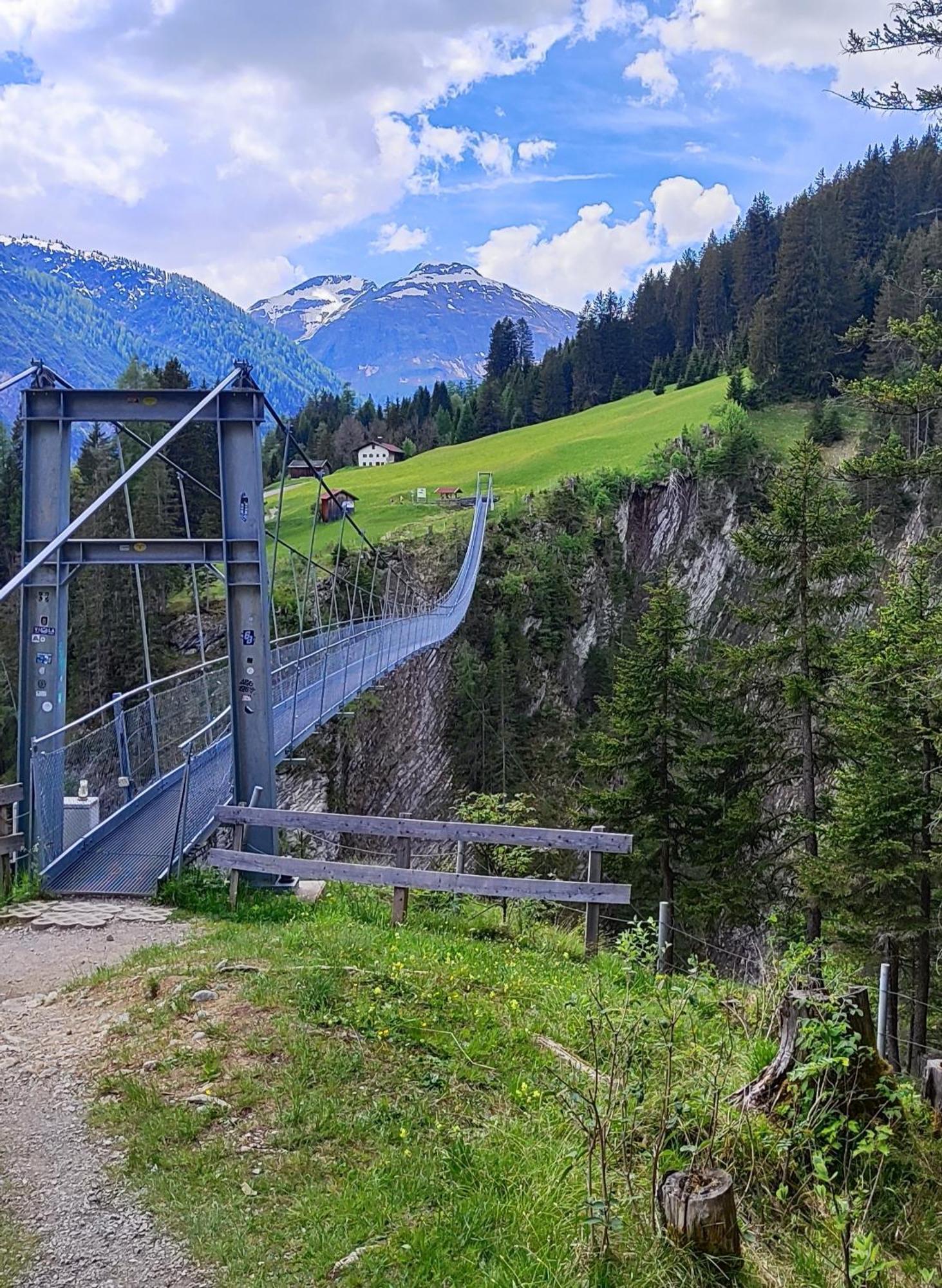 Apartment Lechtaler Alpen Bach (Tyrol)